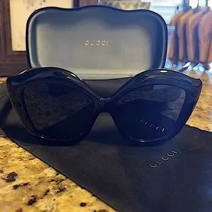 Gucci | Accessories | Gucci Cat Eye Sunglasses Gg17s 53 In  display picture 1